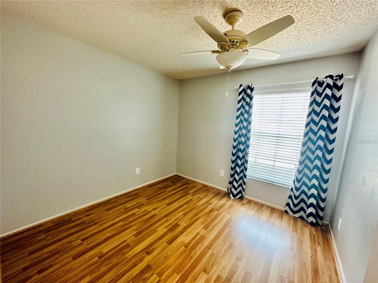 BENT TREE - Residential