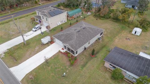 A home in DELAND