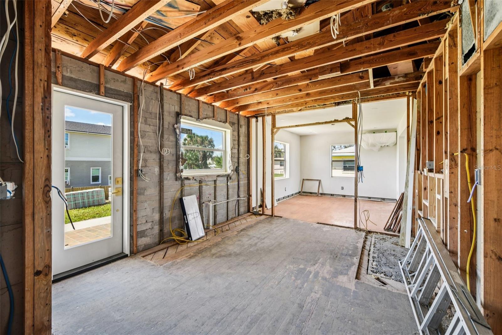 BRIDGEPORT HEIGHTS - Residential