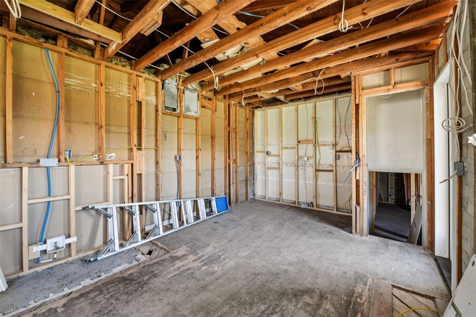 BRIDGEPORT HEIGHTS - Residential