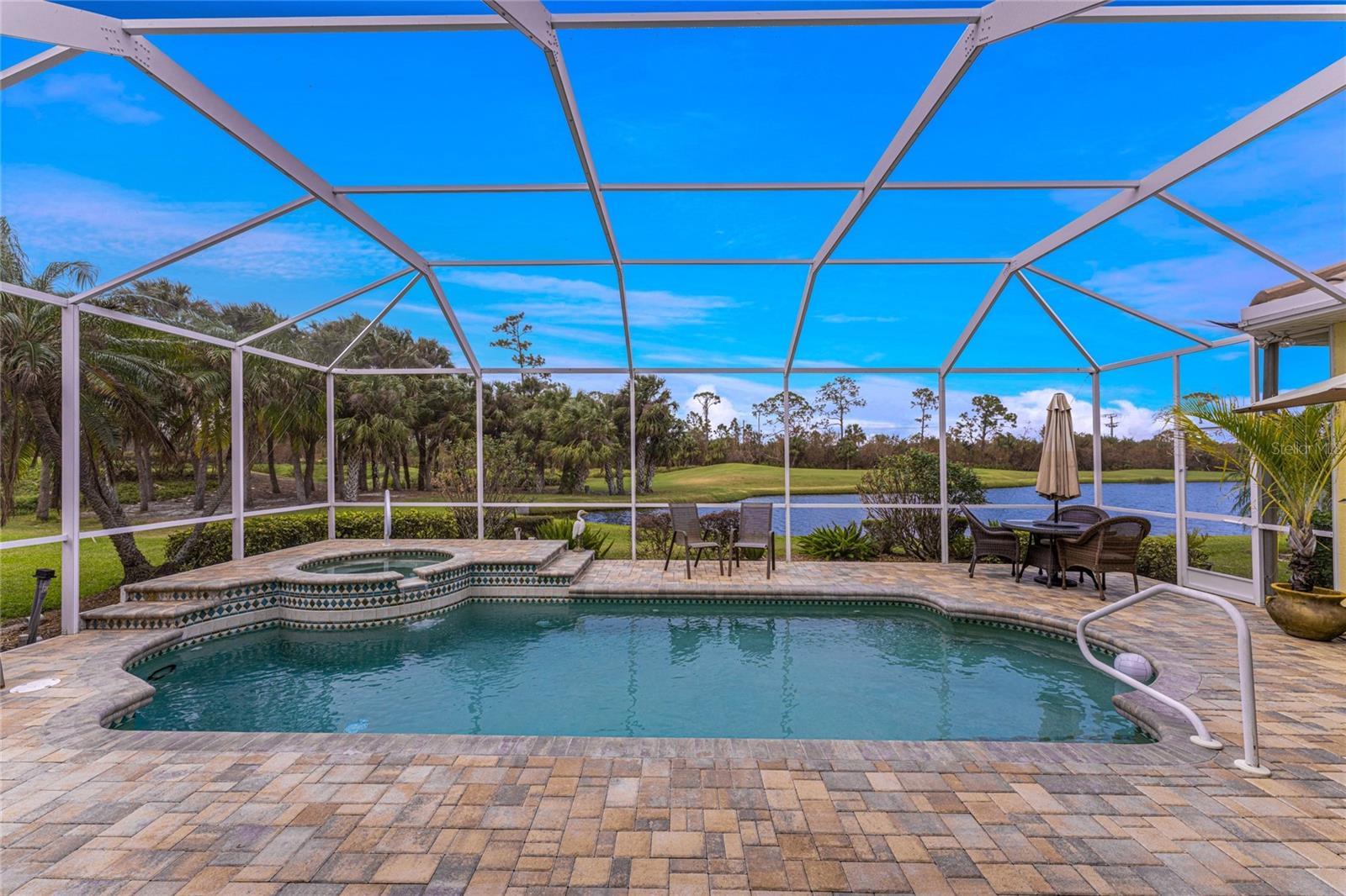 5100 WHITE IBIS DRIVE