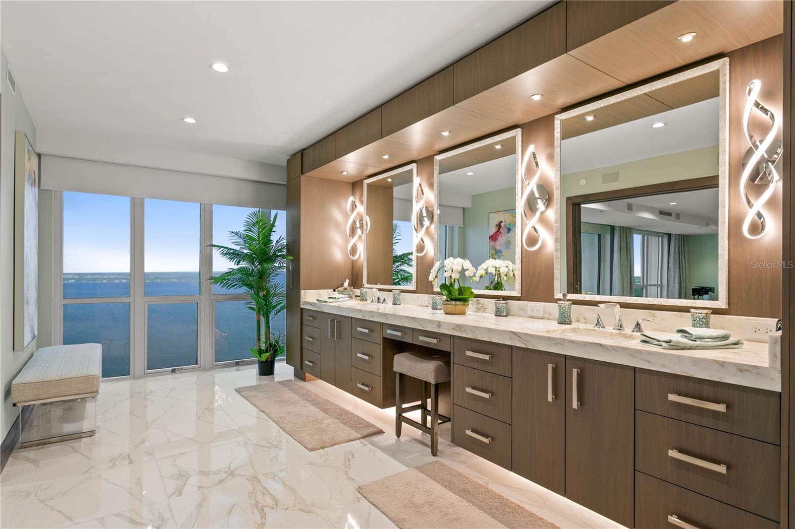 MONTE CARLO TOWERS A CONDOMINI - Residential