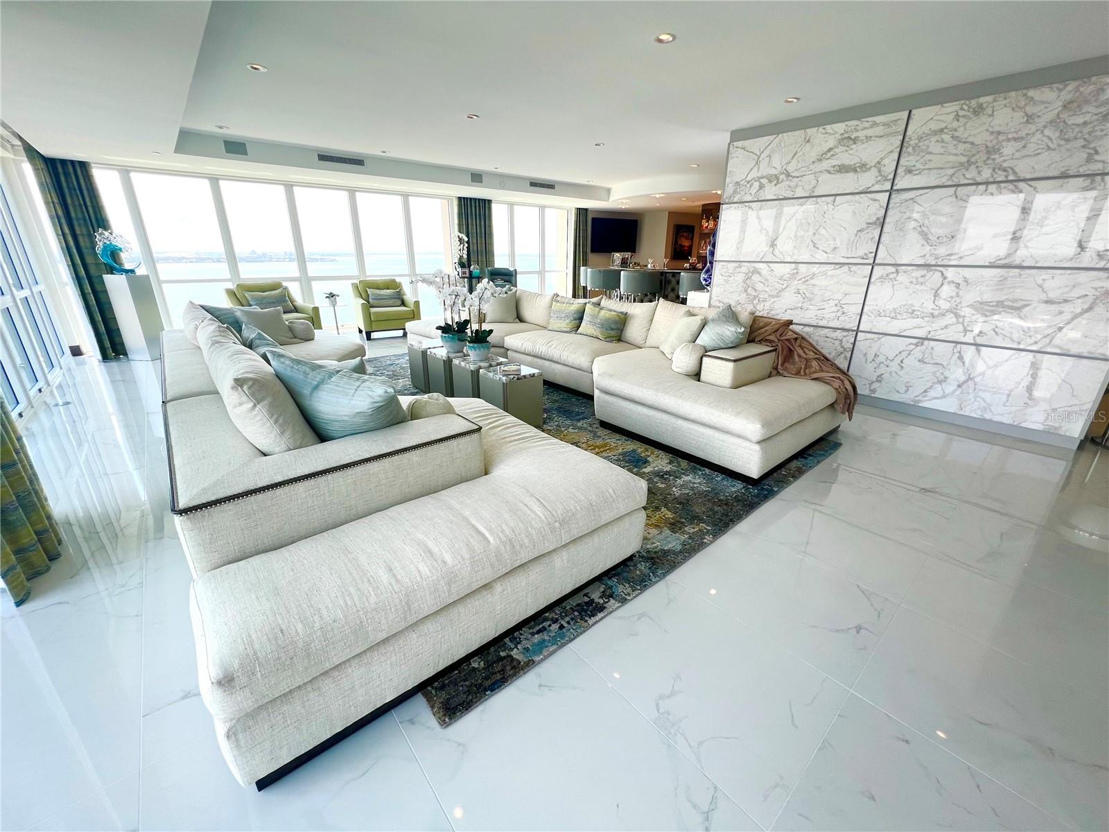 MONTE CARLO TOWERS A CONDOMINI - Residential