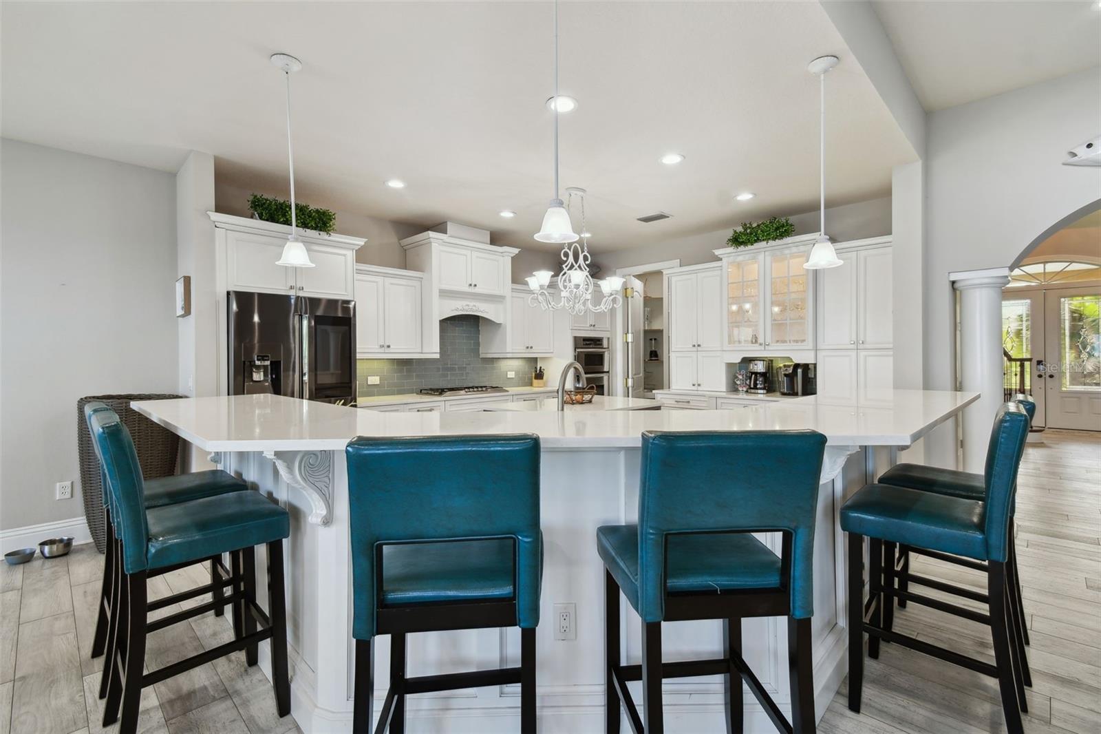 BAY VISTA - Residential