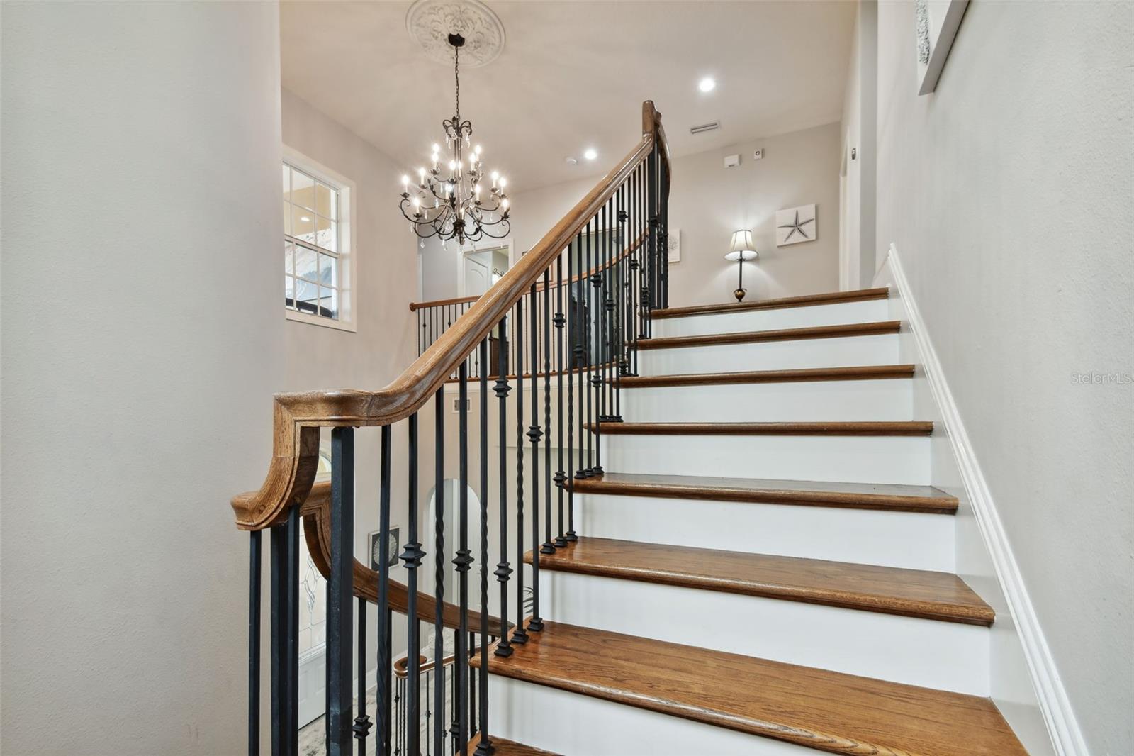 BAY VISTA - Residential