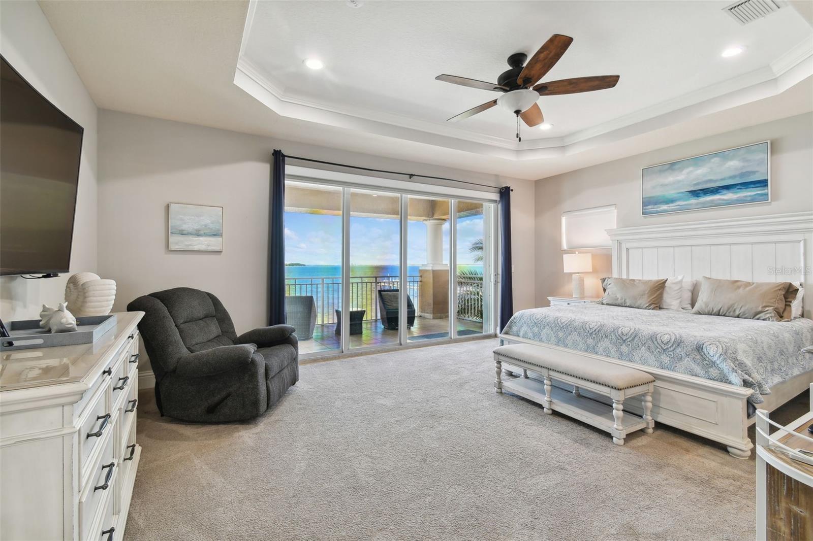 BAY VISTA - Residential