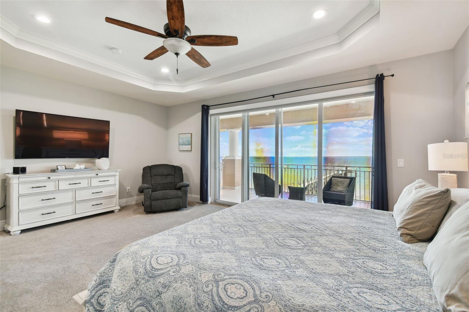 BAY VISTA - Residential