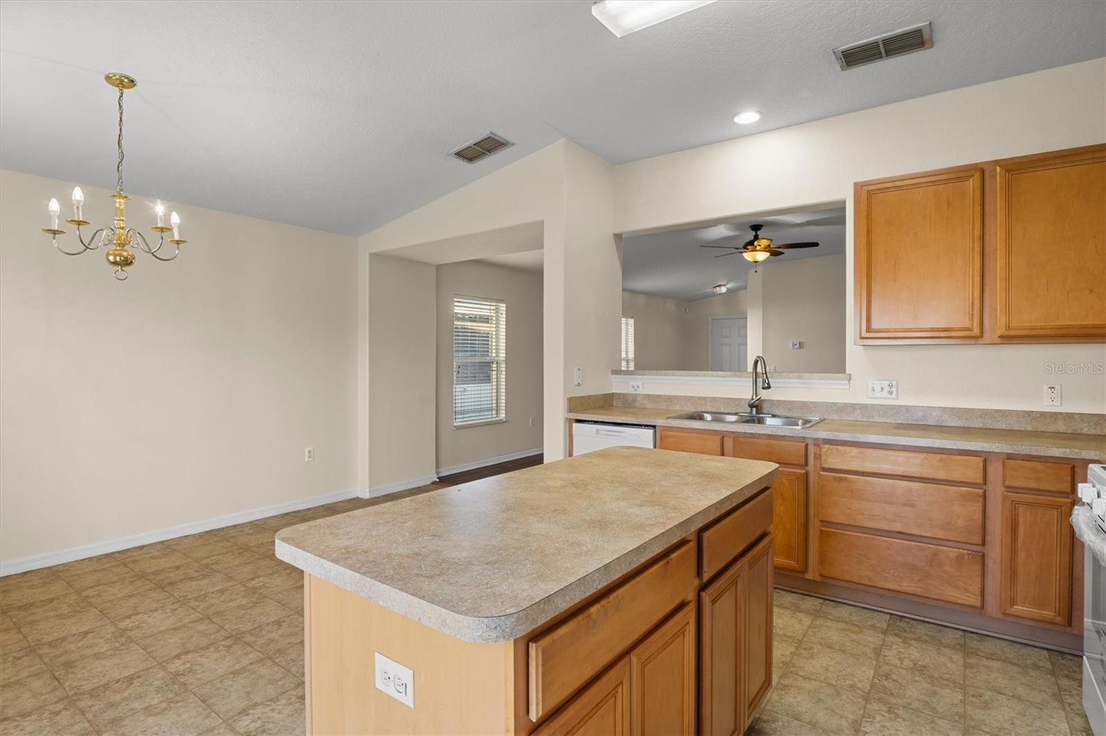 PARK RDG/SUNDANCE - Residential