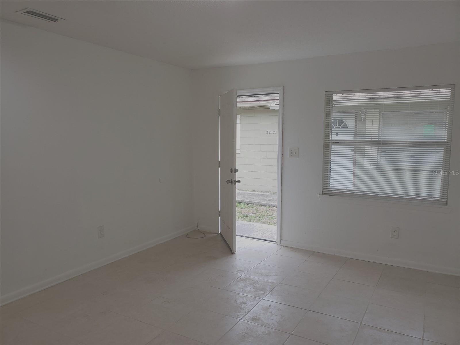 SULPHUR SPRINGS ADDITION - Residential Lease