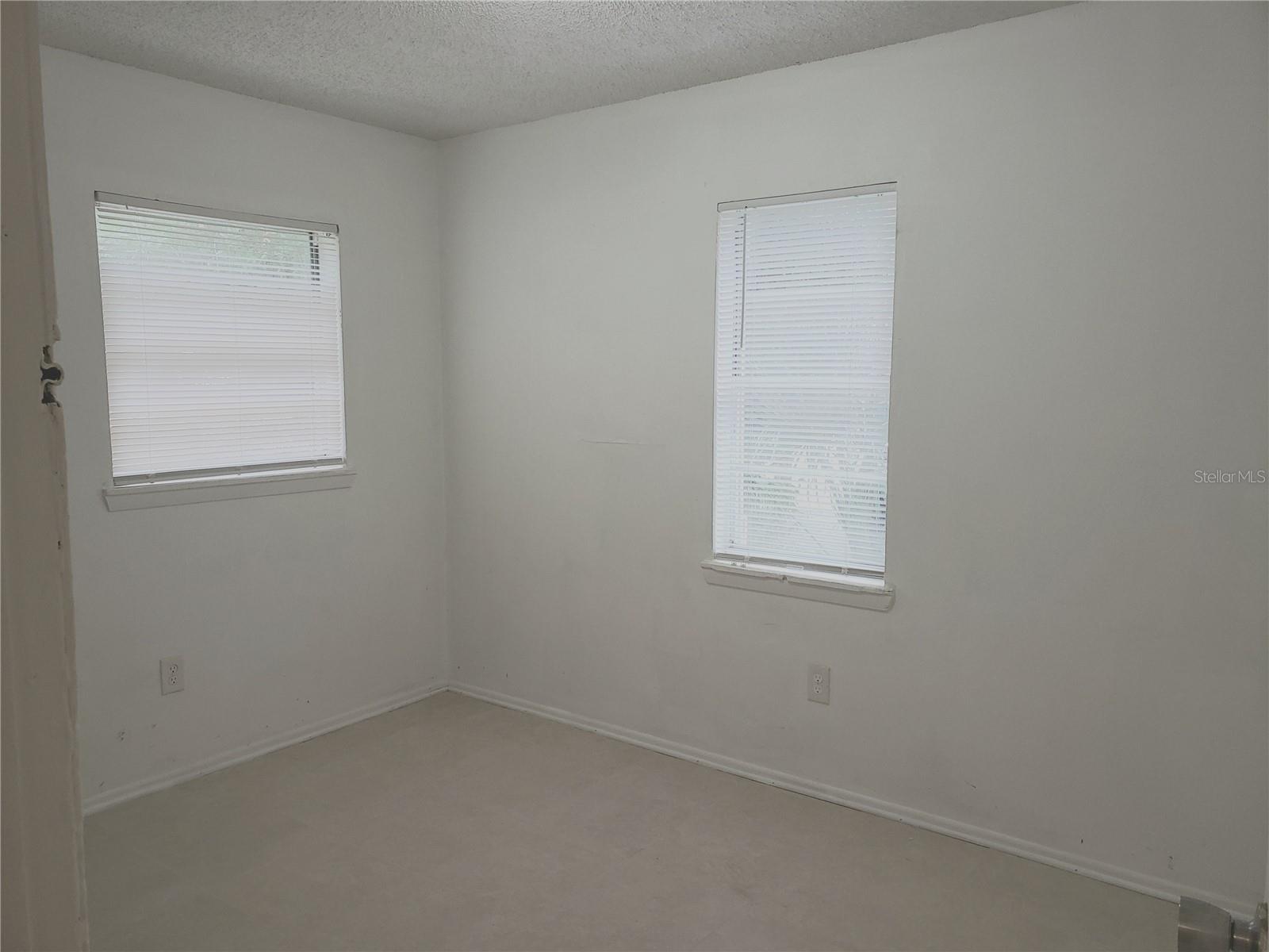 SULPHUR SPRINGS ADDITION - Residential Lease