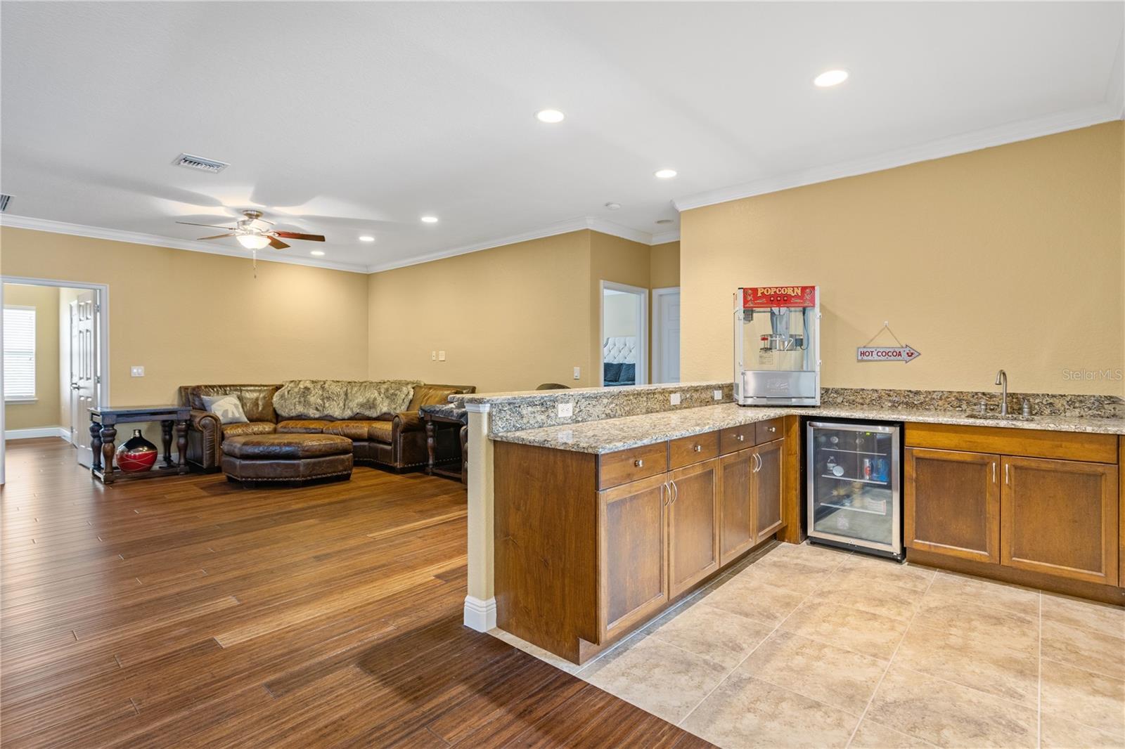 LAKE DAVIS RESERVE A & B - Residential
