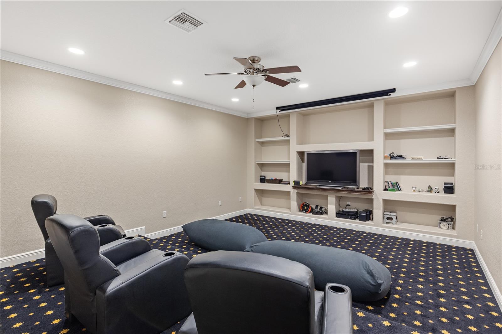 LAKE DAVIS RESERVE A & B - Residential