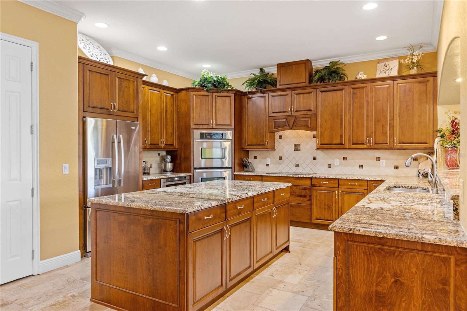 LAKE DAVIS RESERVE A & B - Residential