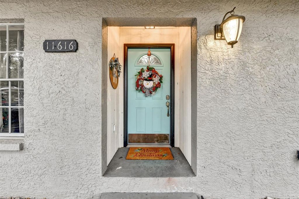 Photo of 11616 Lewis Avenue, Thonotosassa, FL 33592 (MLS # TB8454463)