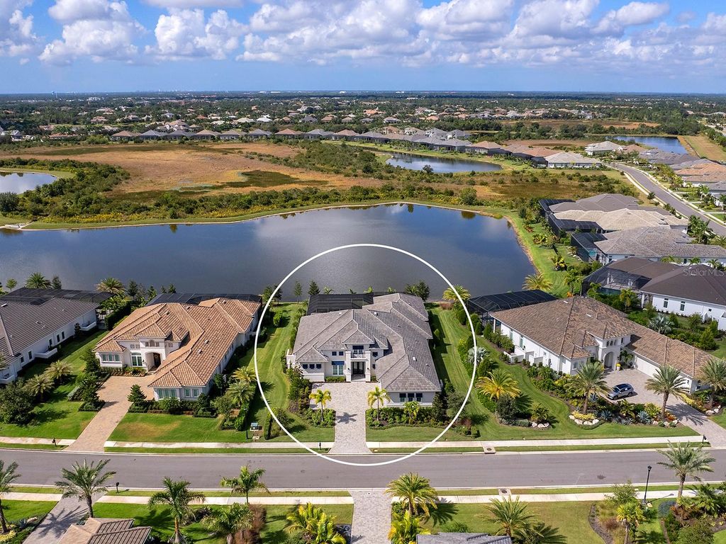Photo of 17041 Clearlake Avenue, Lakewood Ranch, FL 34202 (MLS # A4669356)