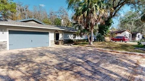 Photo of 9016 Hogans Bend, Tampa, FL 33647 (MLS # TB8476111)