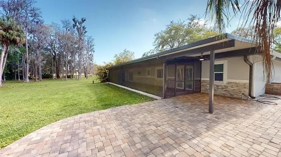 PEBBLE CREEK VILLAGE UNIT 1 - Residential Lease