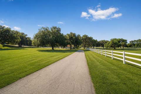 Tiny photo for 22620 Highway 441 N, Micanopy, FL 32667 (MLS # OM723005)