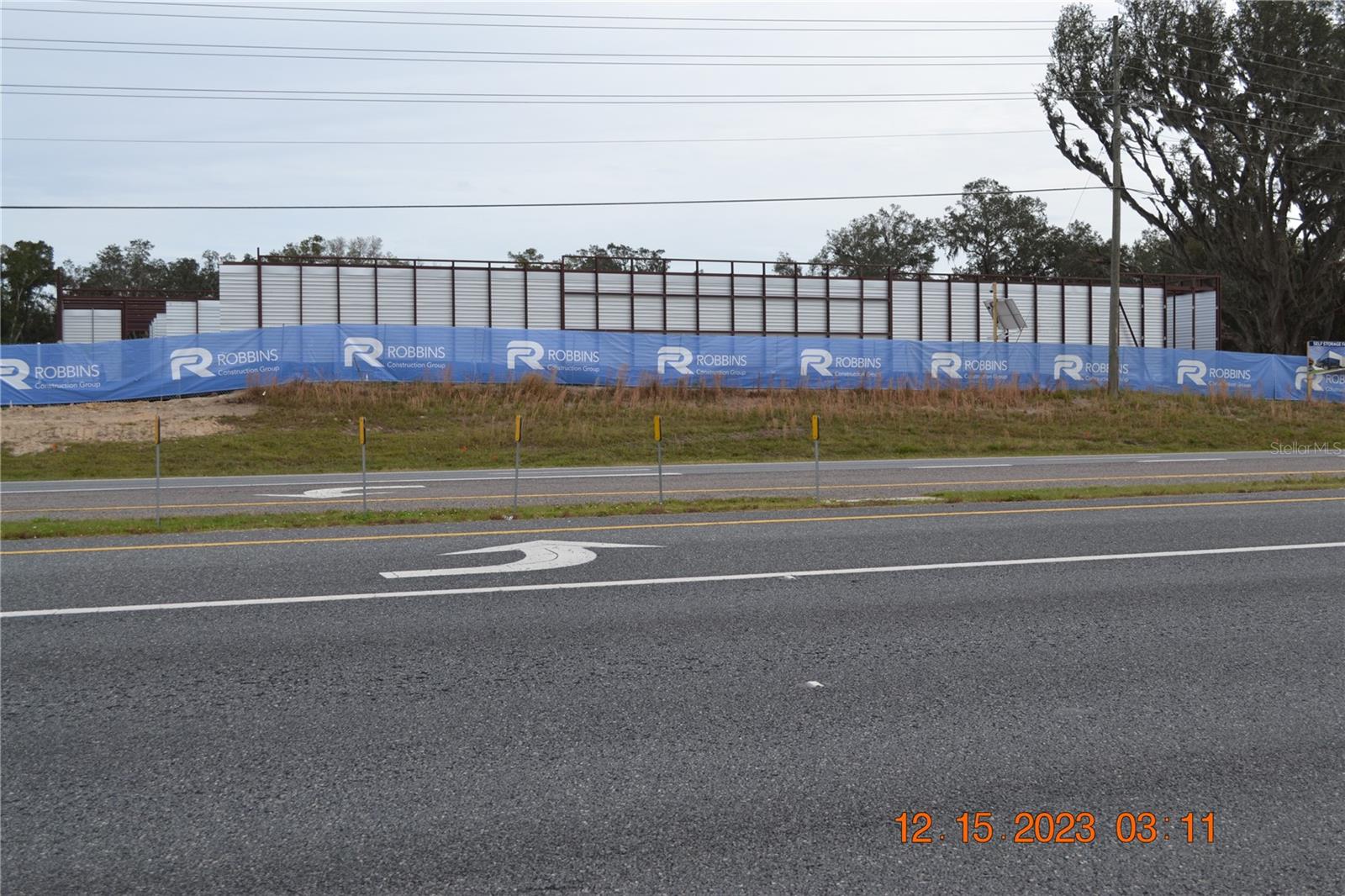 Photo 3 of 11 of 16684 and 16690 S US HIGHWAY 301 house