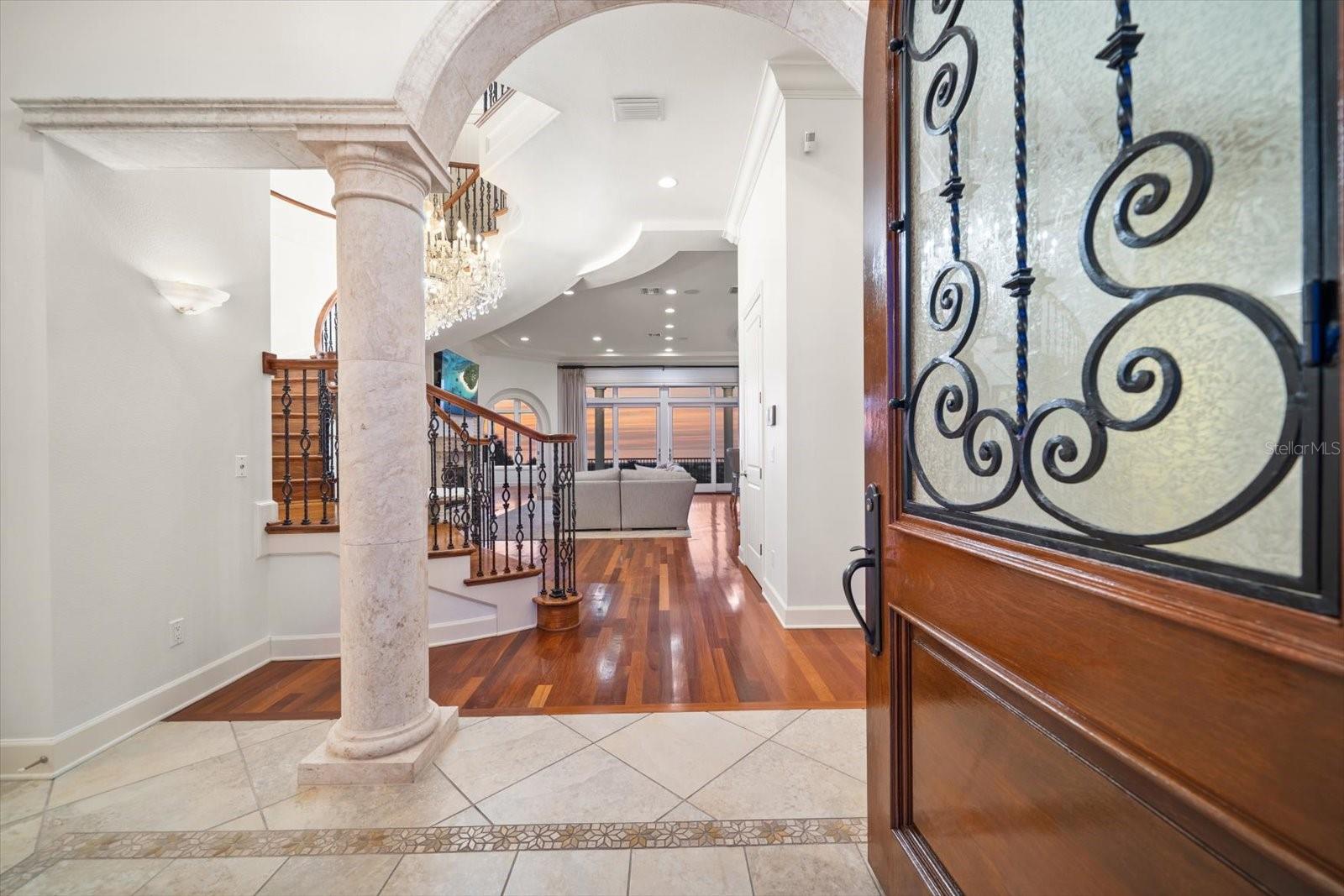 1040 ELDORADO AVENUE