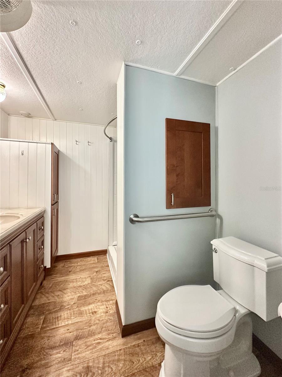 BONFIRE MOBILE HOME VILLAGE SUB - Residential