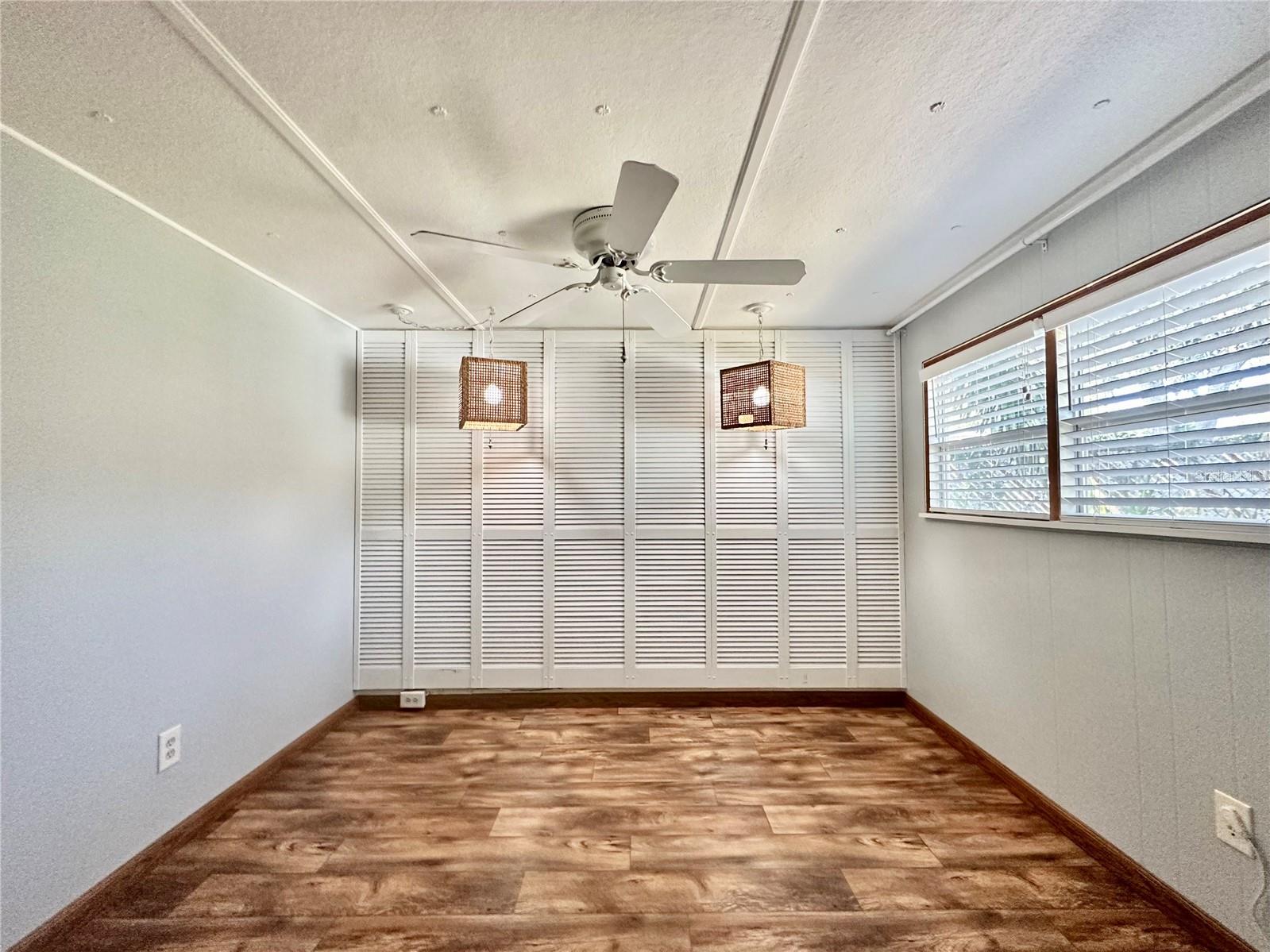 BONFIRE MOBILE HOME VILLAGE SUB - Residential