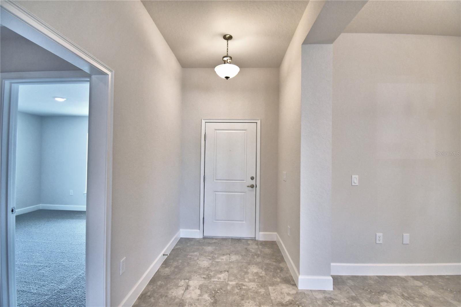 4036 TULLAMORE LANE