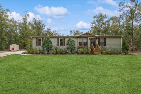 A home in HIGH SPRINGS