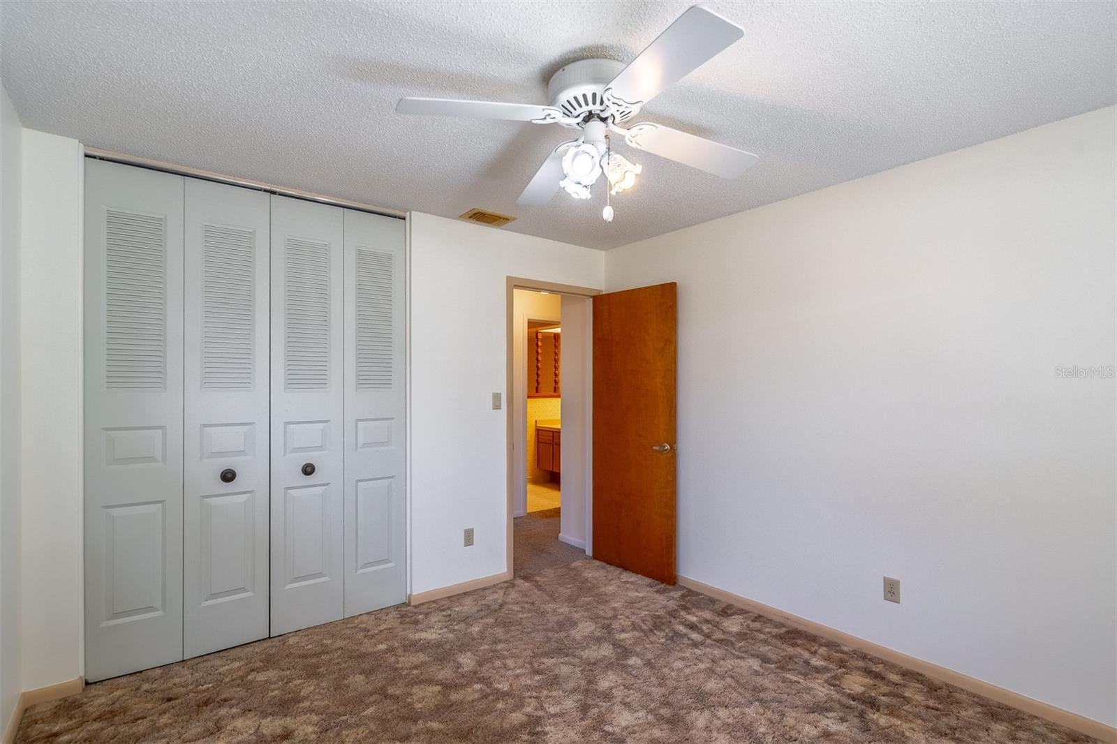 WEKIVA RIDGE - Residential