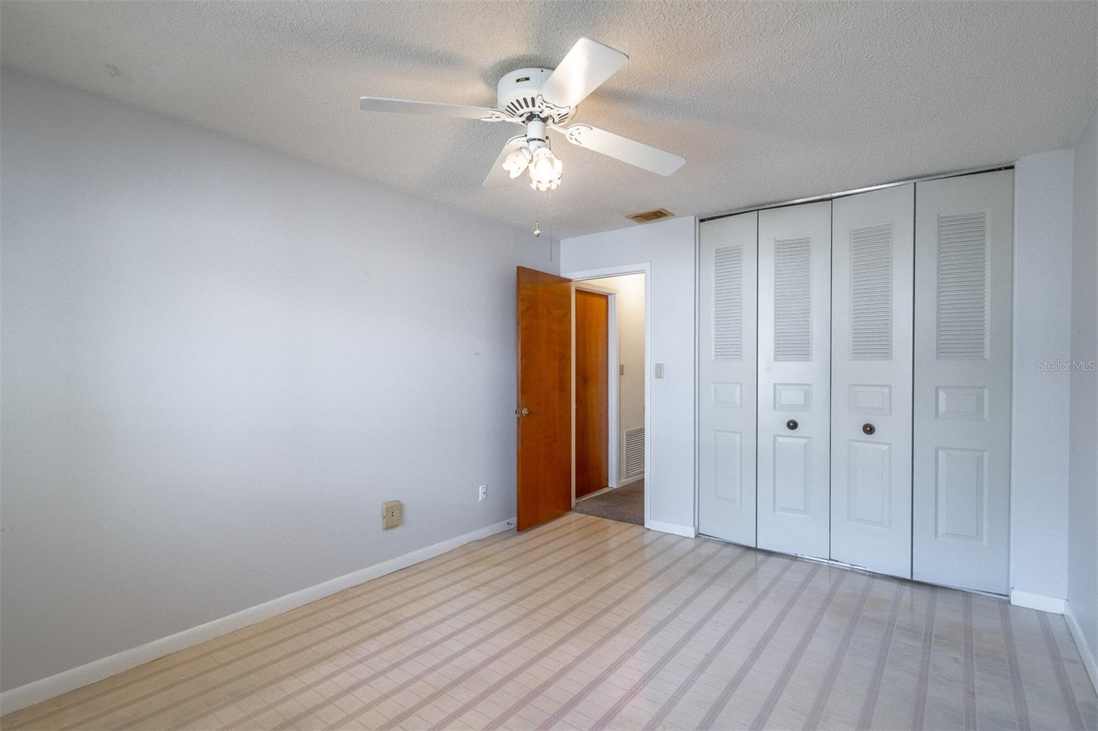 WEKIVA RIDGE - Residential