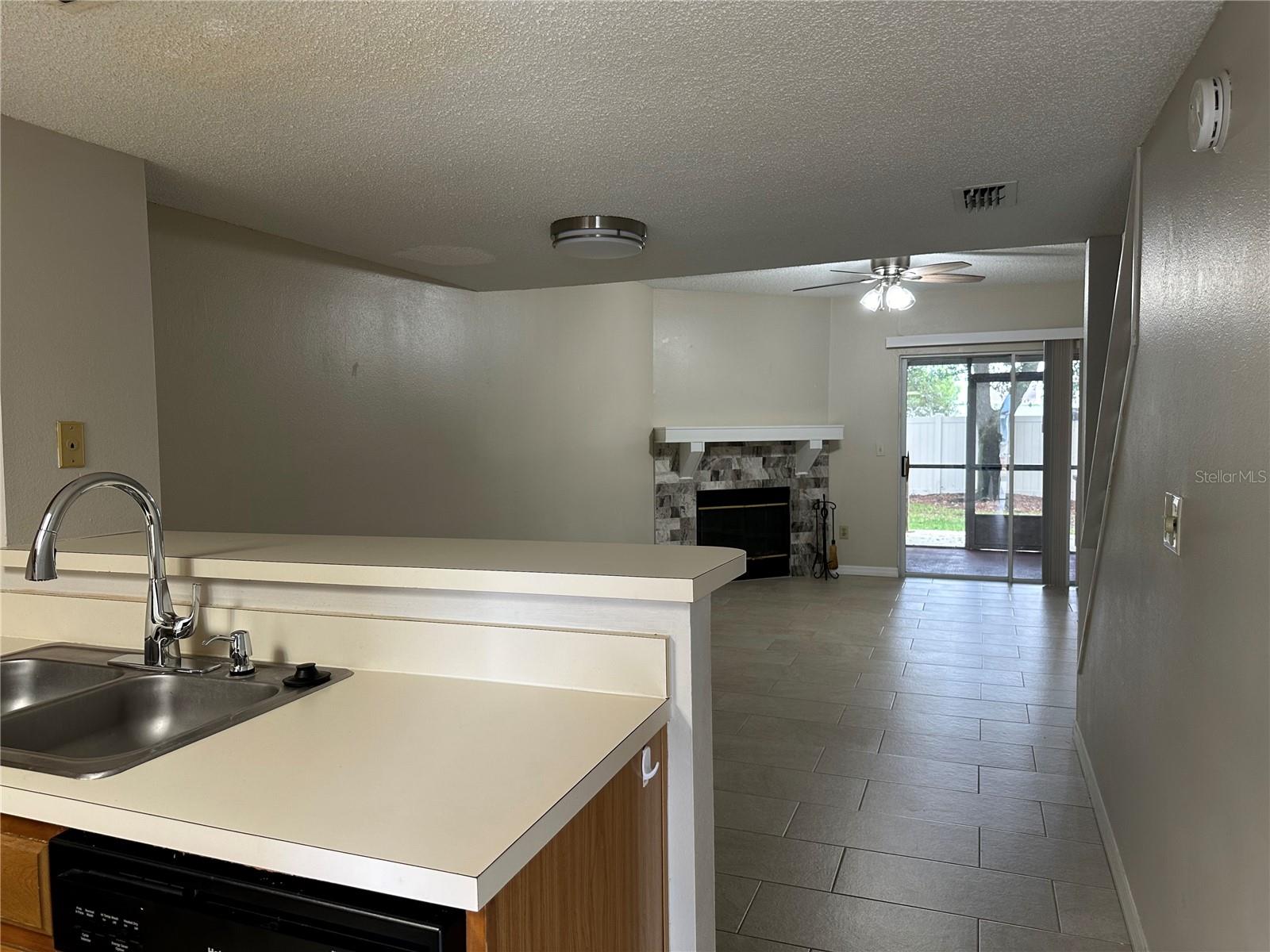 COPPERFIELD - Residential Lease