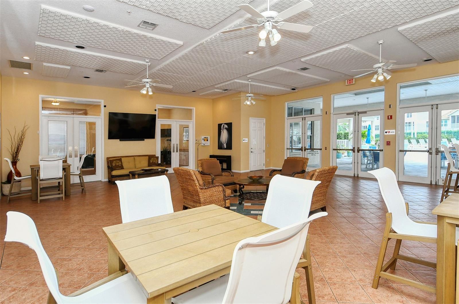 PINESTONE AT PALMER RANCH - Residential