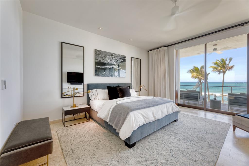 DORADO BEACH - Residential