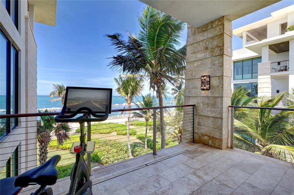DORADO BEACH - Residential