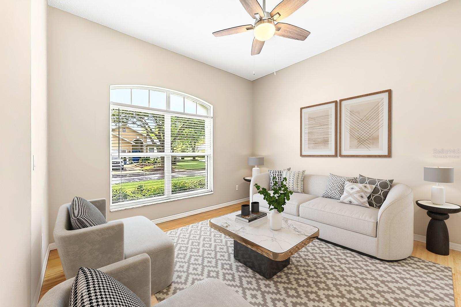 990 RIDGEMOUNT PLACE