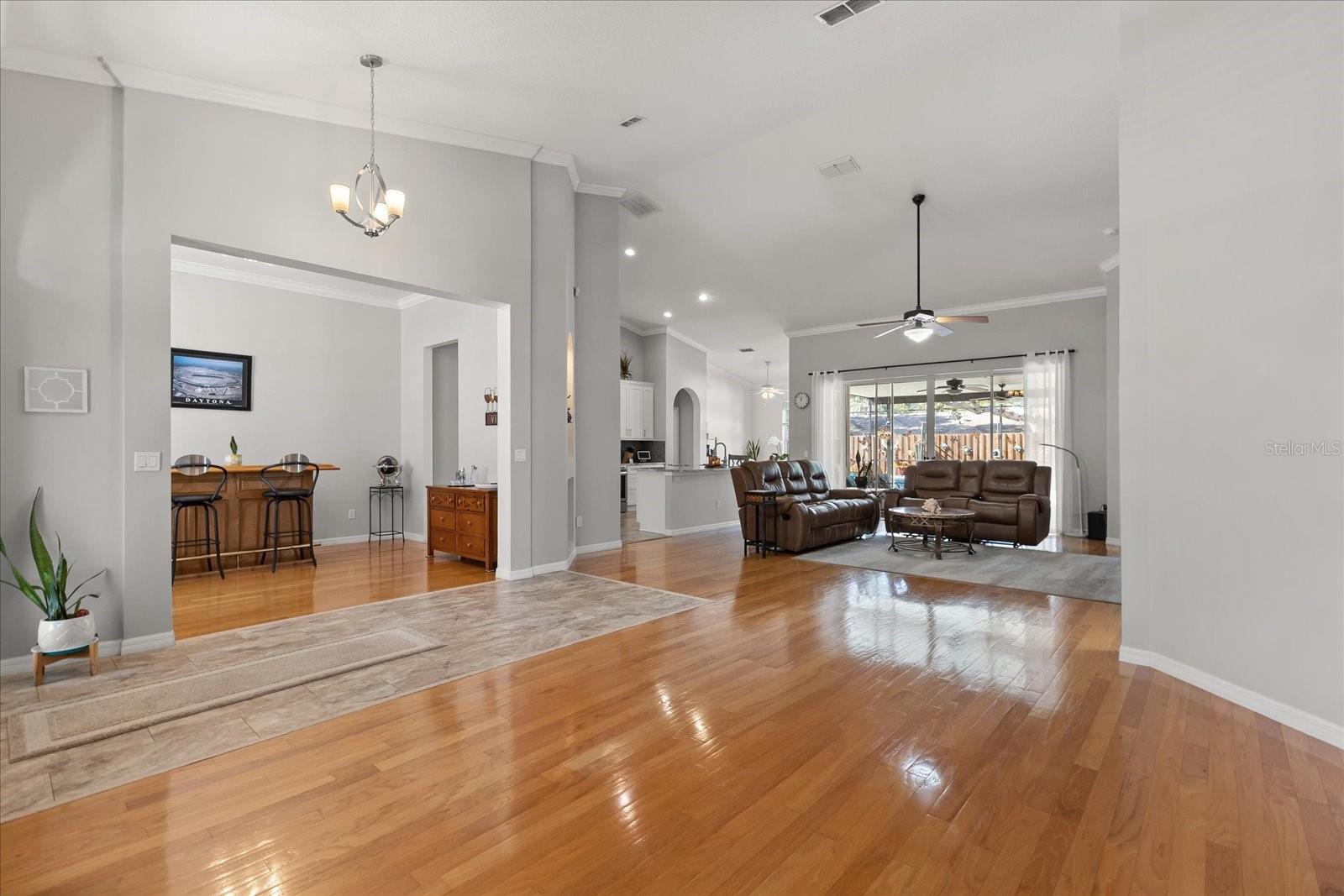 GATLIN GARDENS - Residential