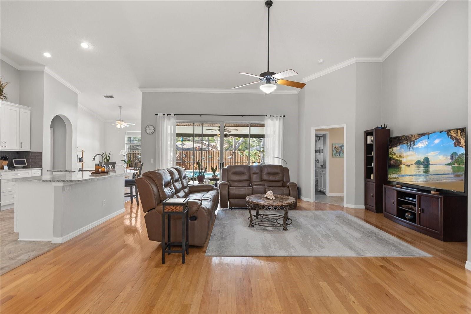 GATLIN GARDENS - Residential