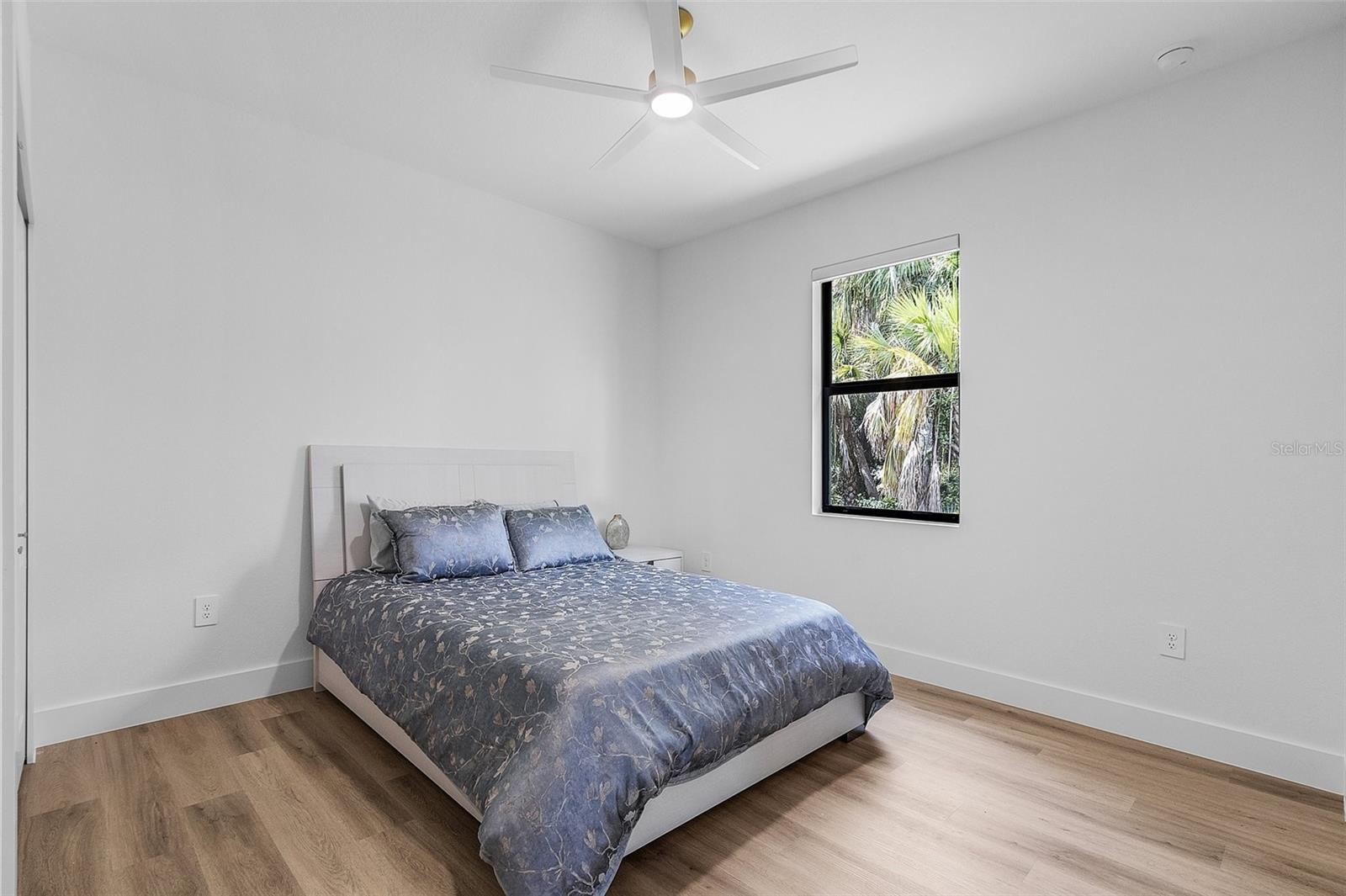 PORT CHARLOTTE SUB 16 - Residential Lease