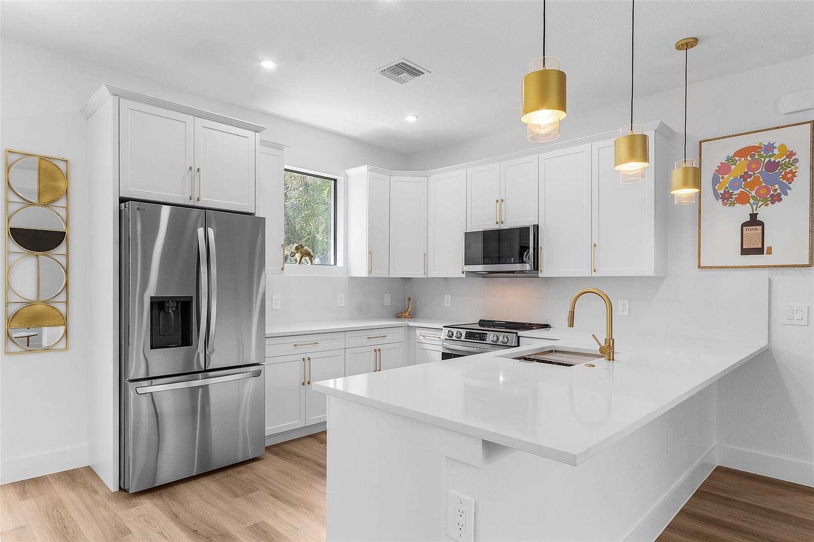PORT CHARLOTTE SUB 16 - Residential Lease