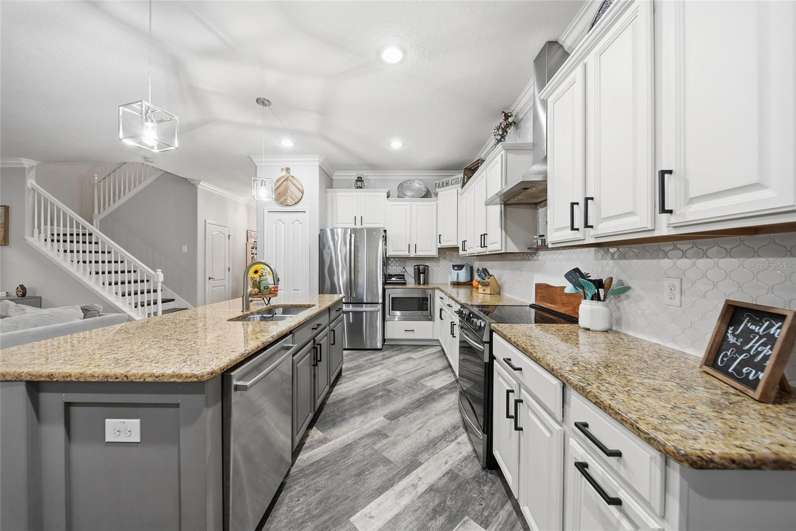 CONCORD STATION PH 01 - Residential