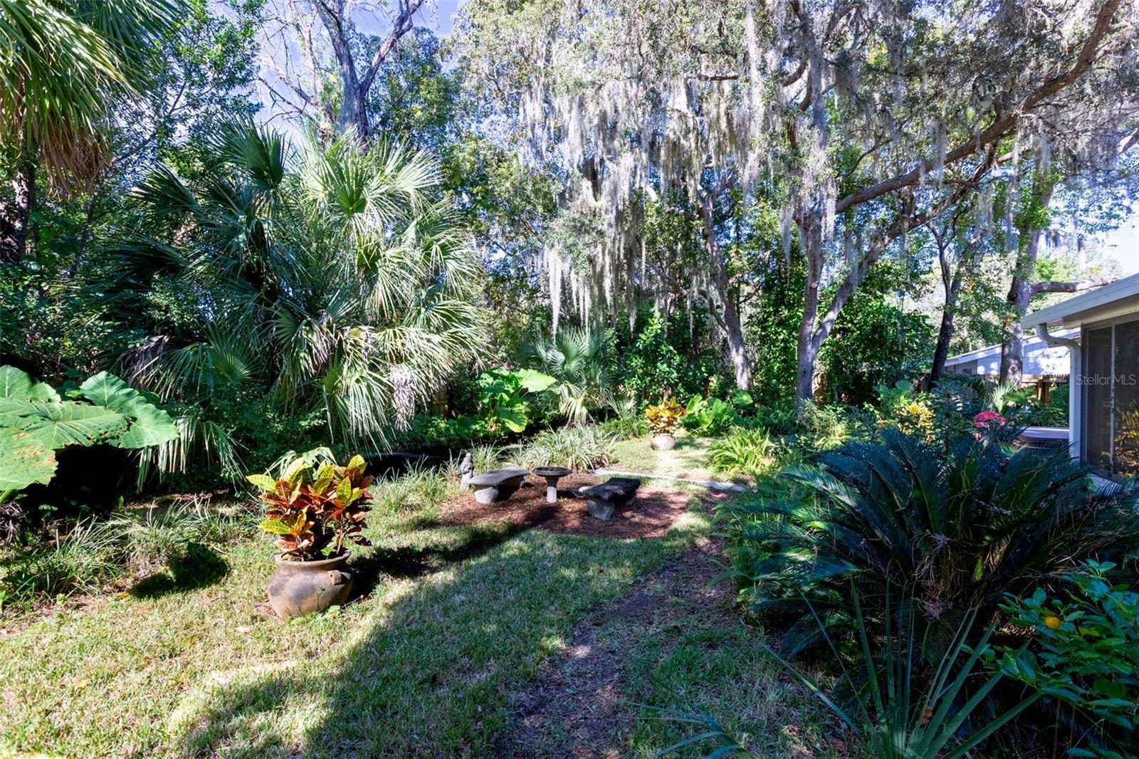 WEKIVA HUNT CLUB 3 FOX HUNT SEC 3 - Residential