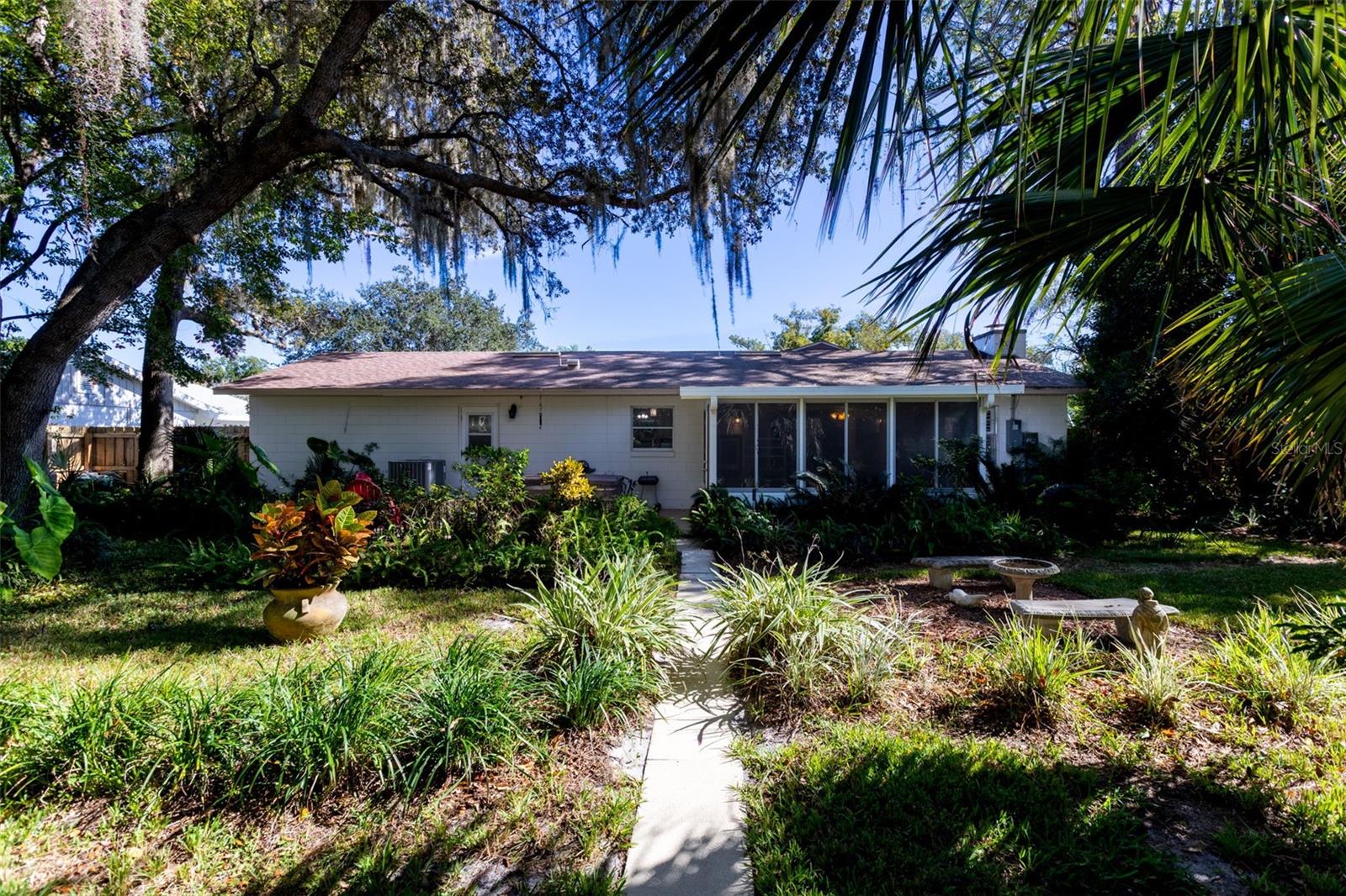 WEKIVA HUNT CLUB 3 FOX HUNT SEC 3 - Residential