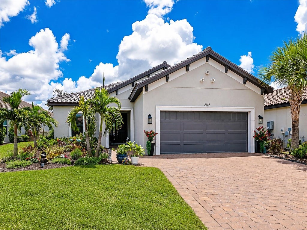 Photo of 5119 Caserta Court, Palmetto, FL 34221 (MLS # A4702566)