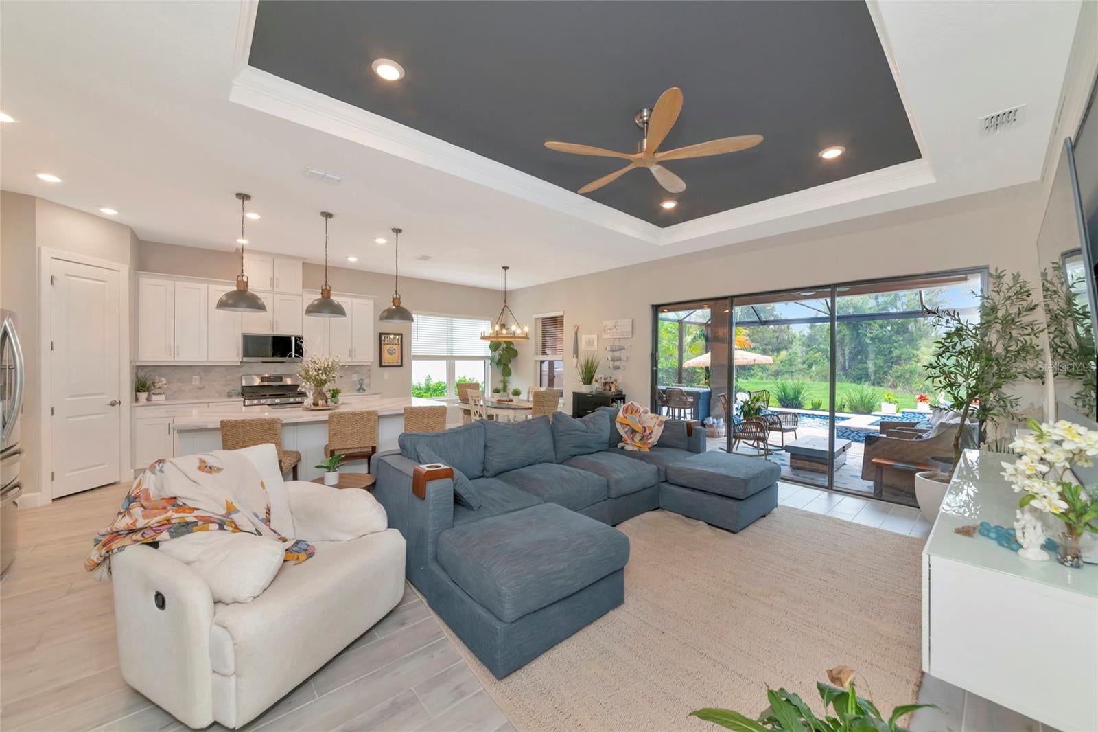 5119 CASERTA COURT