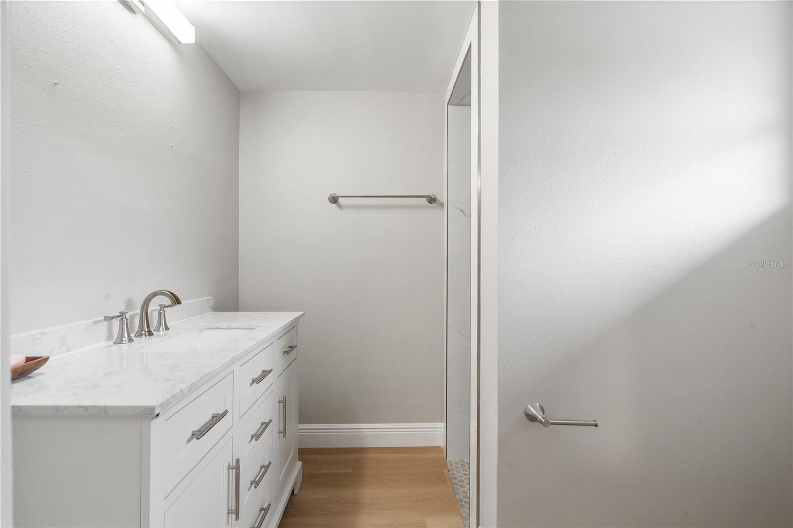 FLOR A MAR - Residential