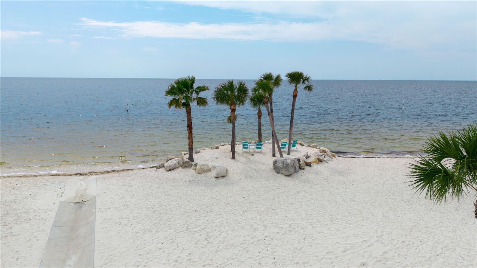 FLOR A MAR - Residential