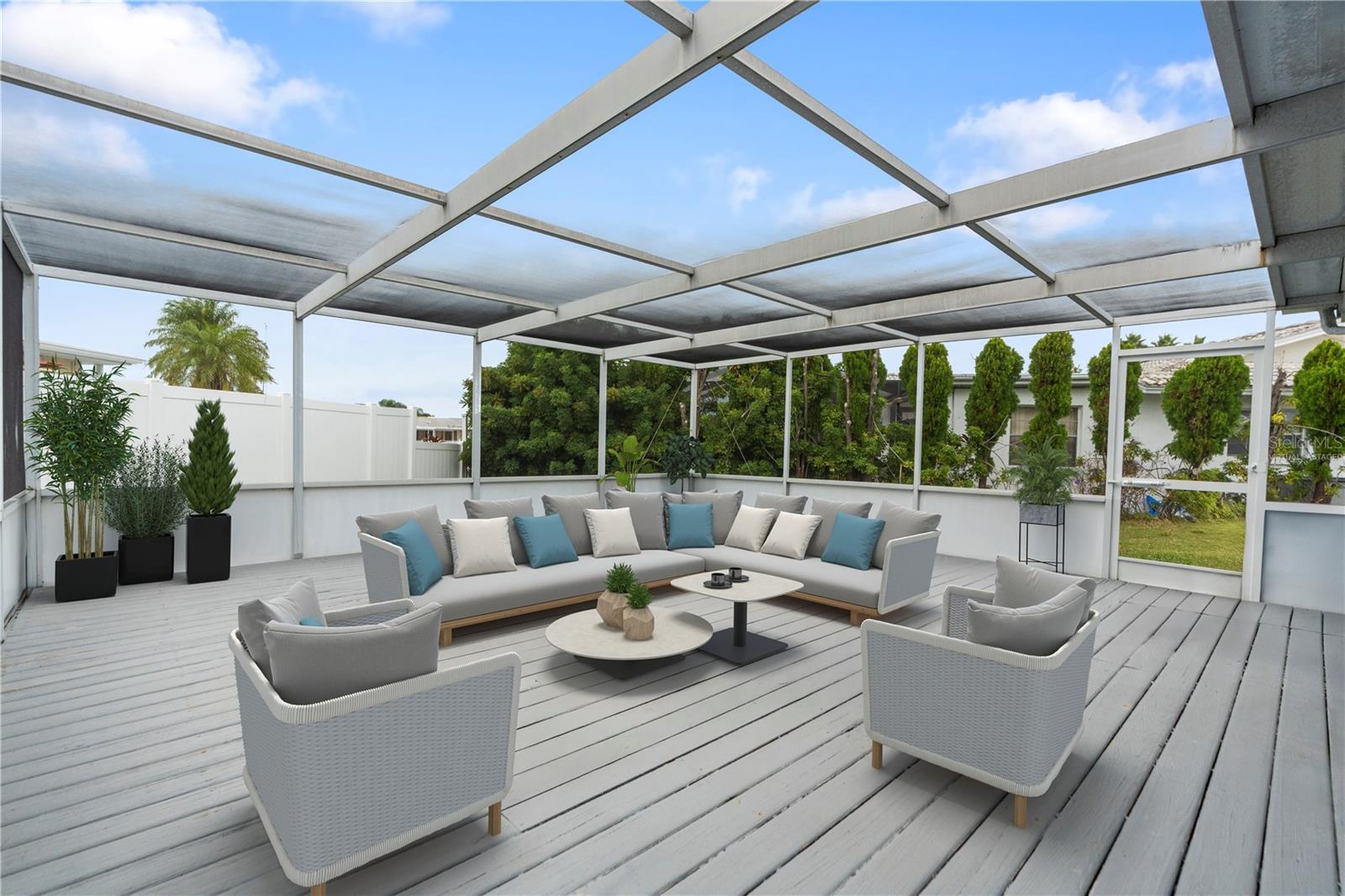 FLOR A MAR - Residential