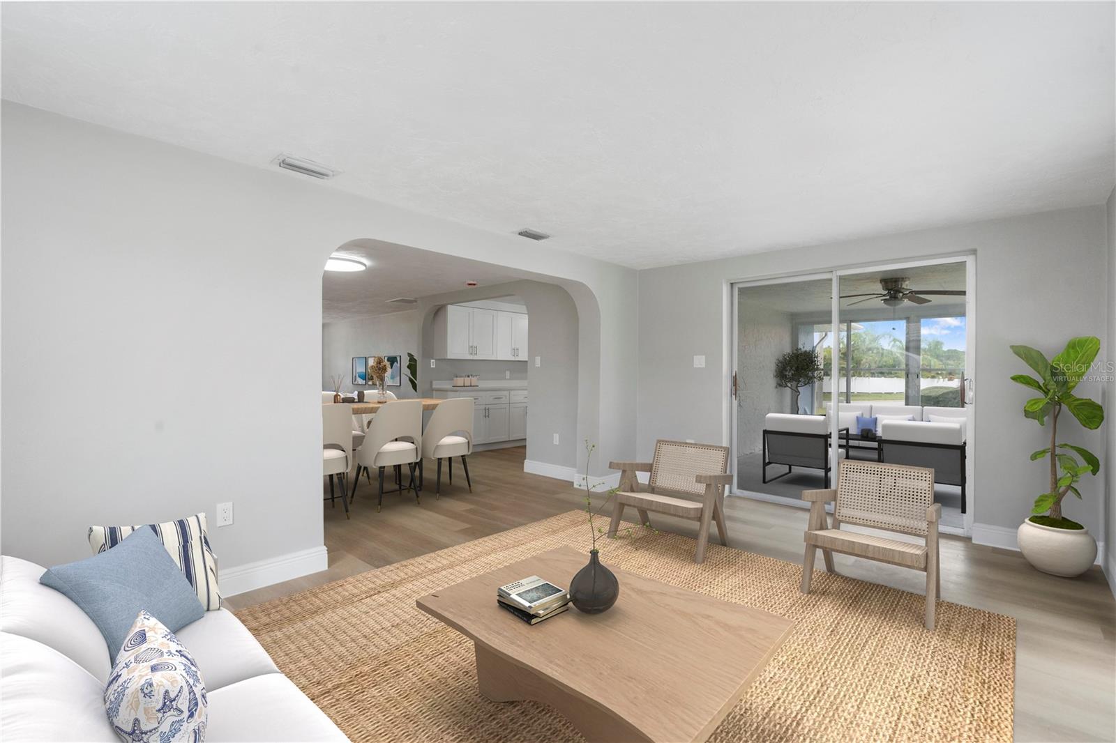 FLOR A MAR - Residential