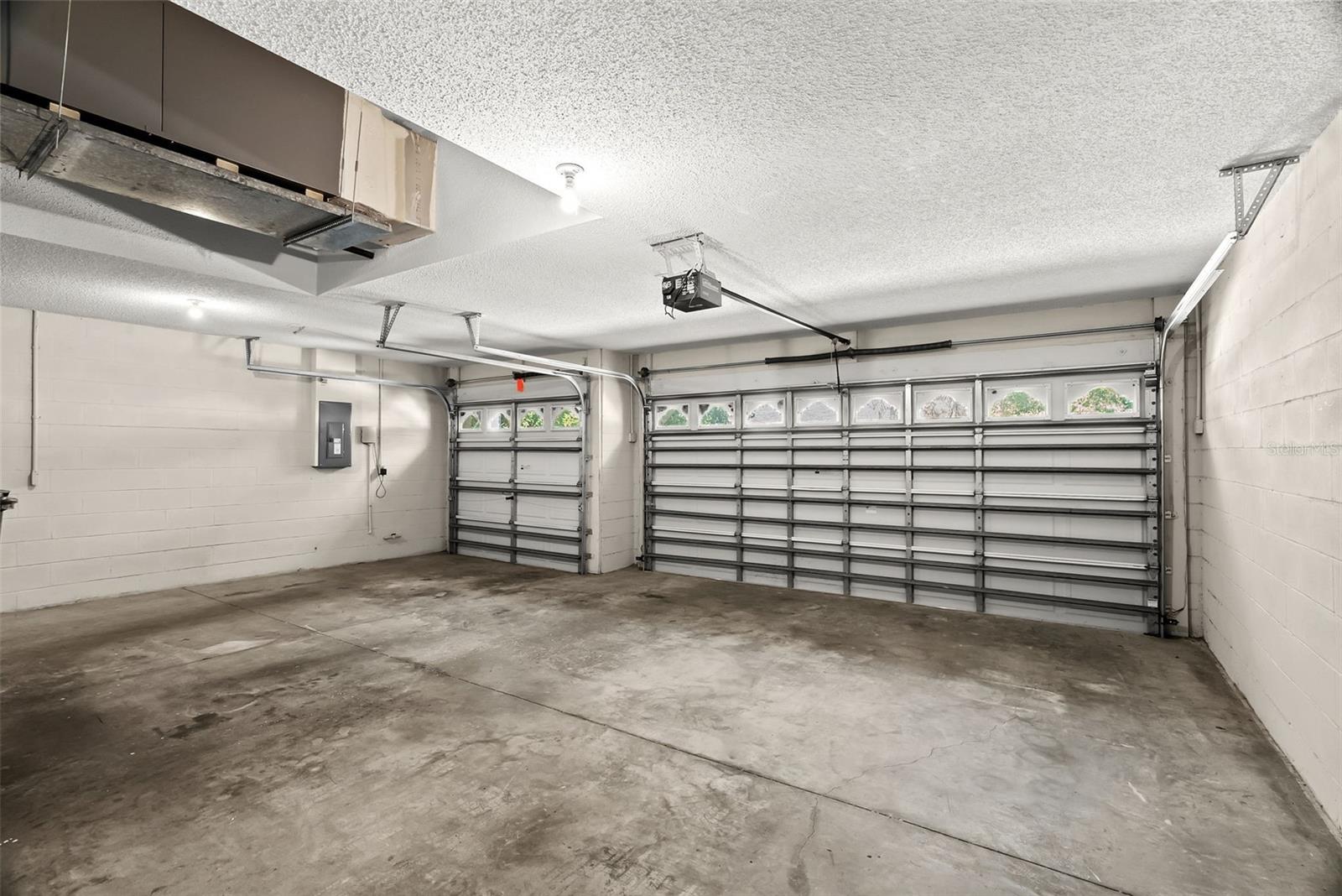 VILLAROSA N - Residential Lease