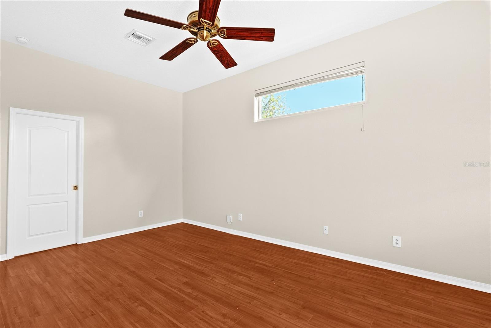 VILLAROSA N - Residential Lease